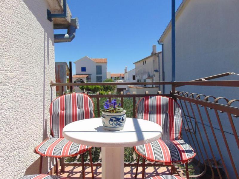 Apartment Mirjana Vodice Exterior foto